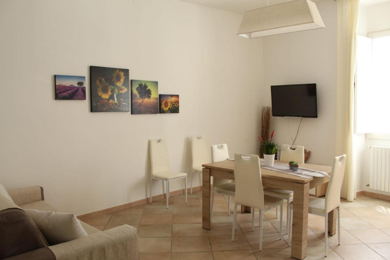 Ohana: Casa Nel Centro Di Λέτσε Εξωτερικό φωτογραφία
